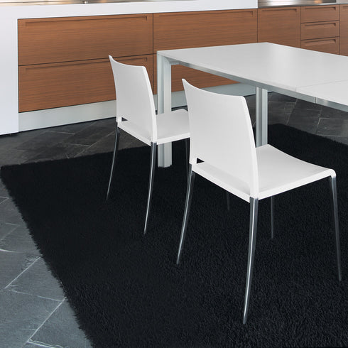 Mya 700 Chair